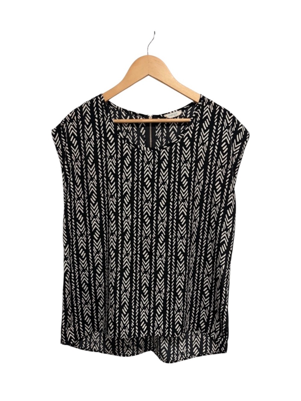 Paper Kite Women’s Black & White Patterned Sleeveless Top